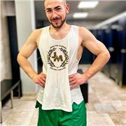 Soy entrenador personal y dietista.
4 años de experiencia como entrenador personal.
En privado y trabajando en Llinars Park BB